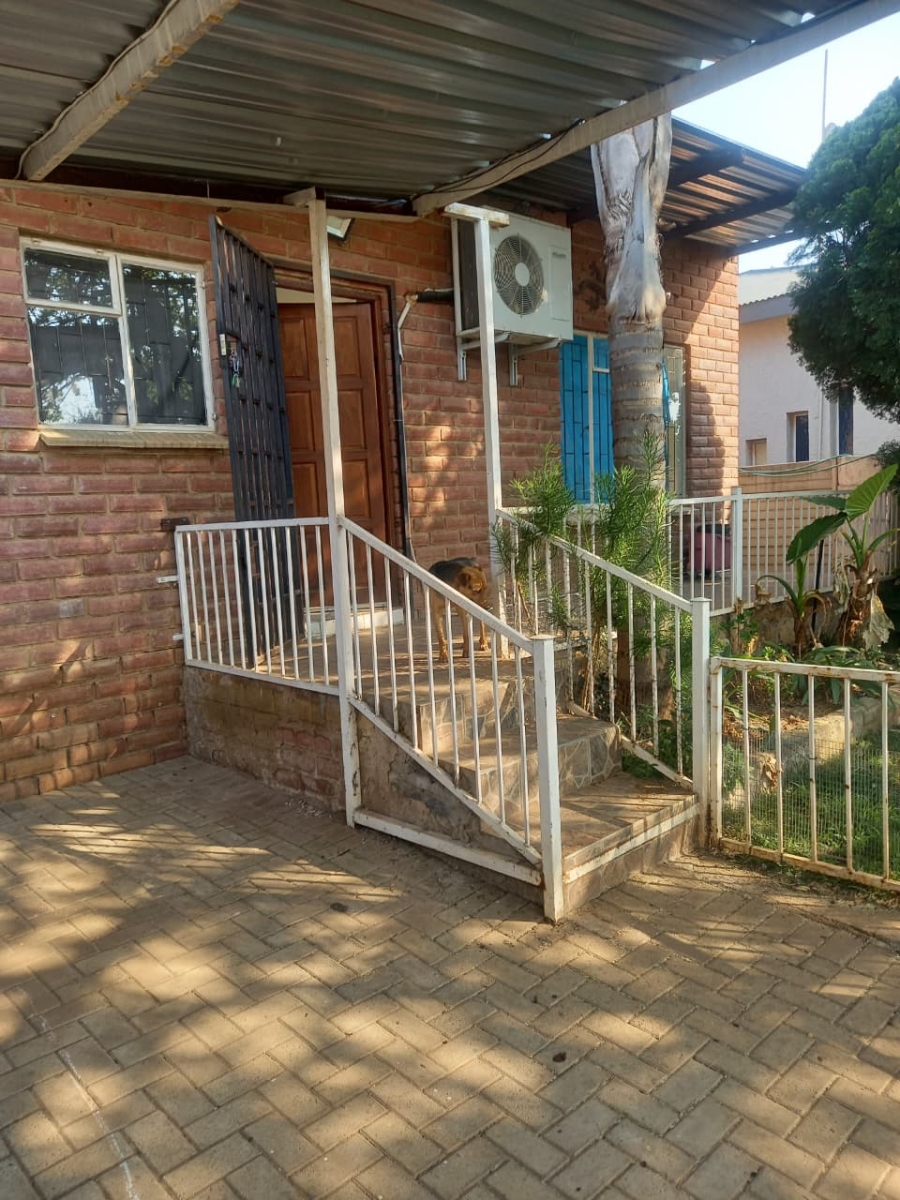 2 Bedroom Property for Sale in Oudorp North West